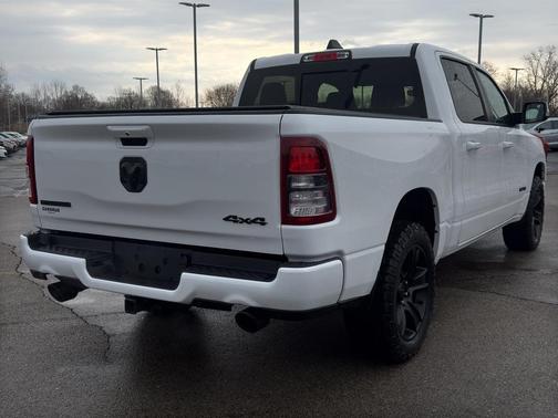 Bright White Clearcoat 2020 RAM 1500 Big Horn