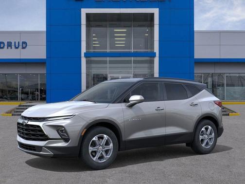 Sterling Gray Metallic 2026 Chevrolet Blazer LT