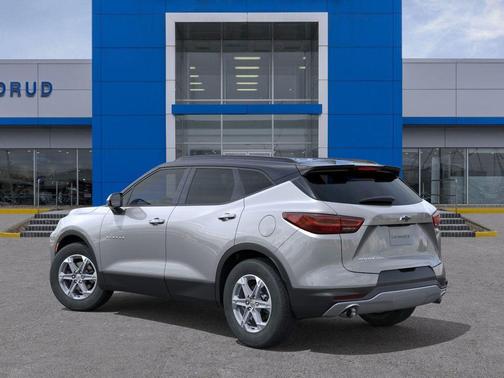 Sterling Gray Metallic 2026 Chevrolet Blazer LT