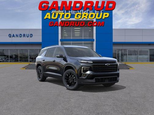 Mosaic Black Metallic 2026 Chevrolet Traverse LT