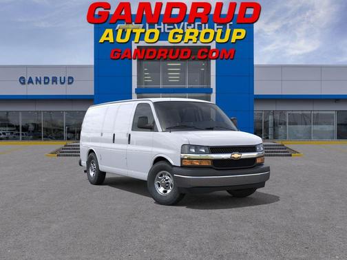 Summit White 2026 Chevrolet Express 3500 Work Van