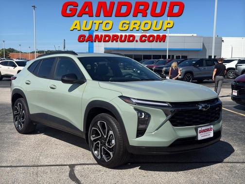 Green 2024 Chevrolet Trax 2RS
