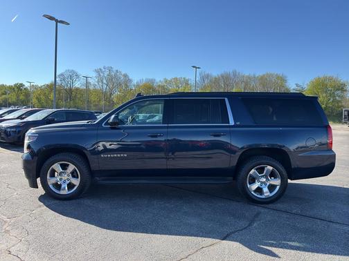 Blue Velvet Metallic 2017 Chevrolet Suburban LT