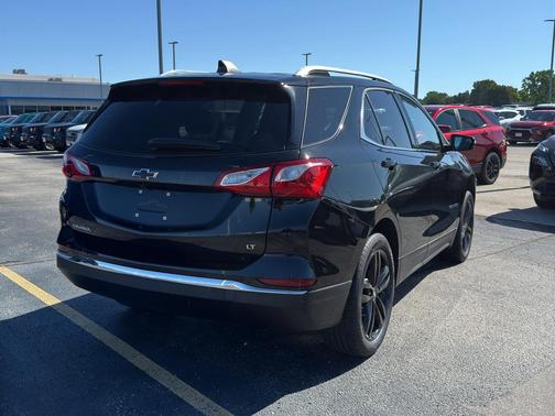 Mosaic Black Metallic 2020 Chevrolet Equinox 1LT