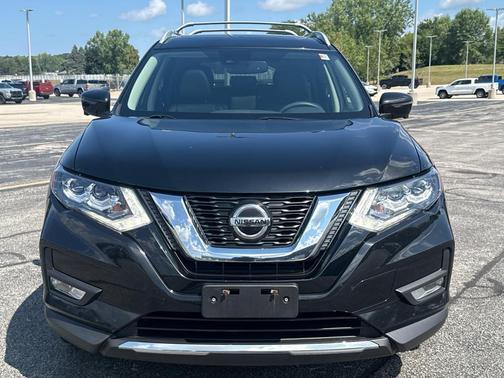 Magnetic Black 2020 Nissan Rogue SL