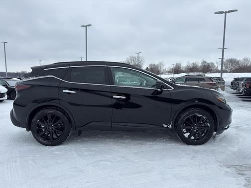 2024 Nissan Murano SV