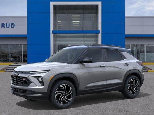 Sterling Gray Metallic 2026 Chevrolet Trailblazer RS