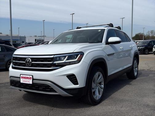 Pure White 2021 Volkswagen Atlas Cross Sport 3.6L V6 SEL