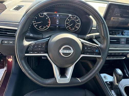Garnet Pearl 2024 Nissan Altima 2.5 SV