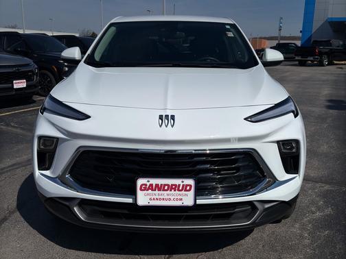 Summit White 2025 Buick Encore GX Preferred