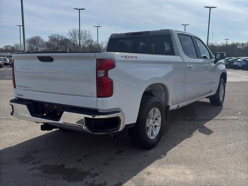Summit White 2025 Chevrolet Silverado 1500 LT