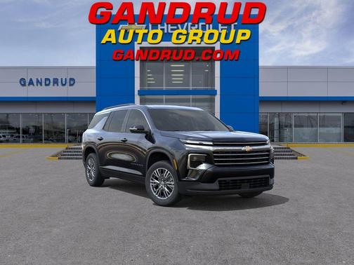 Mosaic Black Metallic 2026 Chevrolet Traverse LT