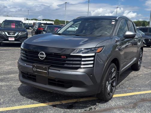 Gun Metallic 2025 Nissan Kicks SR