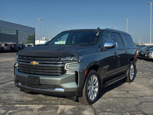 2024 Chevrolet Suburban Premier