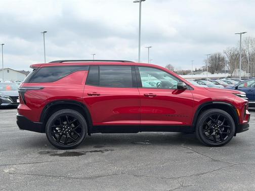 2024 Chevrolet Traverse RS