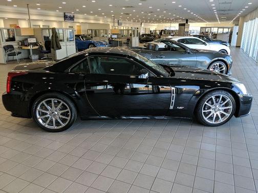 2009 Cadillac XLR V