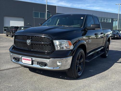 Black Clearcoat 2015 RAM 1500 SLT
