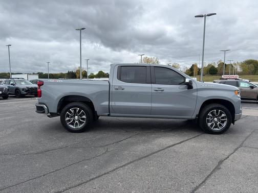 2024 Chevrolet Silverado 1500 LT