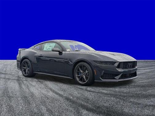 2026 Ford Mustang Dark Horse