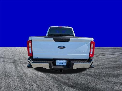 2023 Ford F-350 XL