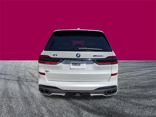 2025 BMW X7 M60i