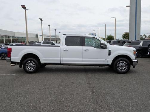 Oxford White 2020 Ford F-350 Lariat Super Duty