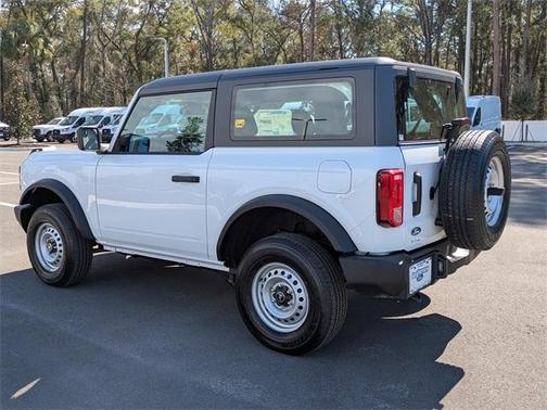 2026 Ford Bronco Base