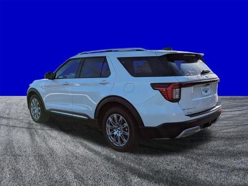 White Metallic 2026 Ford Explorer Platinum