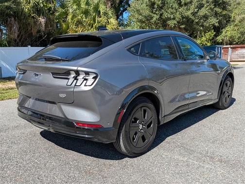 2023 Ford Mustang Mach-E California Route 1