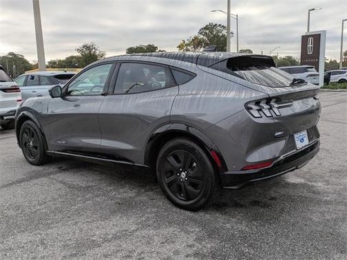 2023 Ford Mustang Mach-E California Route 1