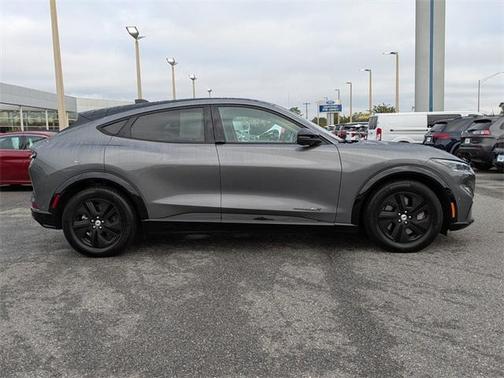 2023 Ford Mustang Mach-E California Route 1