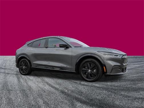 2023 Ford Mustang Mach-E California Route 1