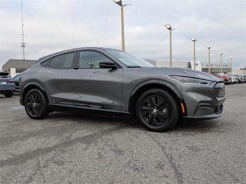 2023 Ford Mustang Mach-E California Route 1