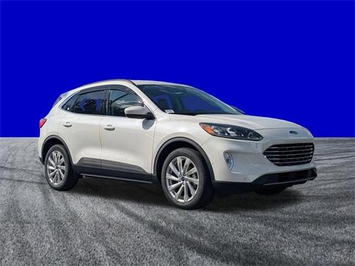 2022 Ford Escape Titanium
