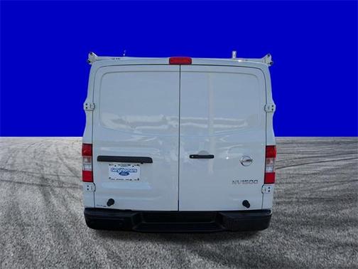 2021 Nissan NV Cargo NV1500 SV V6