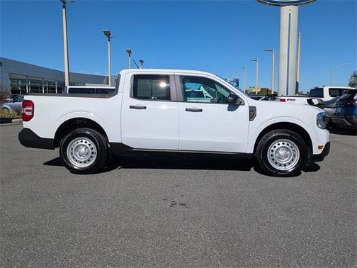 2024 Ford Maverick XL