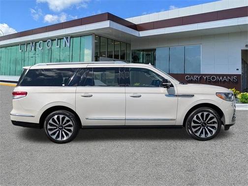 2024 Lincoln Navigator L Reserve
