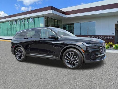 Infinite Black Metallic 2025 Lincoln Nautilus Premiere