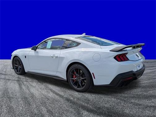 2025 Ford Mustang Dark Horse