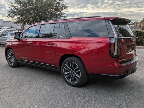 2022 Cadillac Escalade ESV Sport