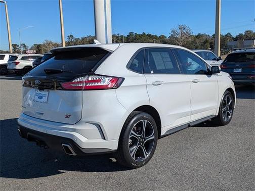 2020 Ford Edge ST