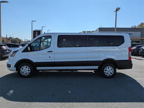 2023 Ford Transit-350 XLT