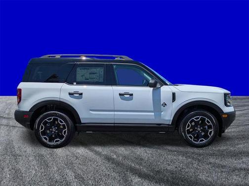 Oxford White 2026 Ford Bronco Sport Outer Banks