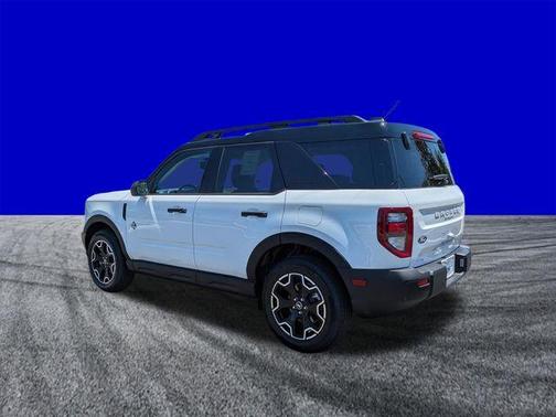 Oxford White 2026 Ford Bronco Sport Outer Banks