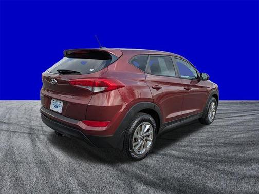 Ruby Wine 2016 Hyundai TUCSON SE