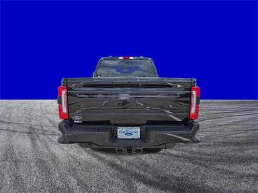 2025 Ford F-350 Platinum