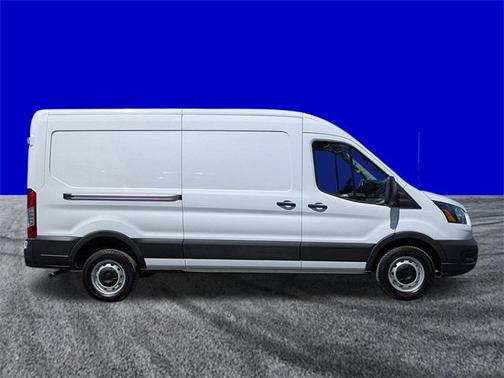 2025 Ford Transit-250 148 WB Medium Roof Cargo