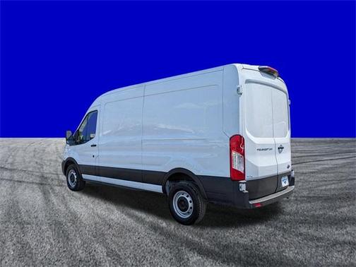 2025 Ford Transit-250 148 WB Medium Roof Cargo