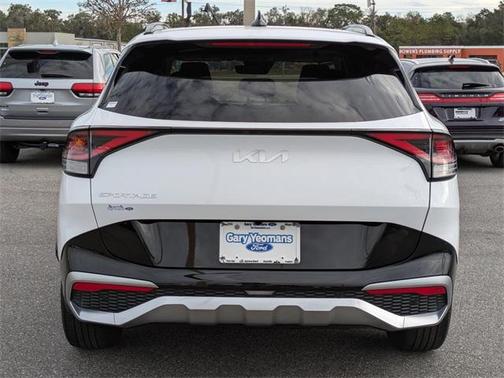 2024 Kia Sportage SX