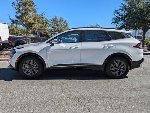 2024 Kia Sportage SX